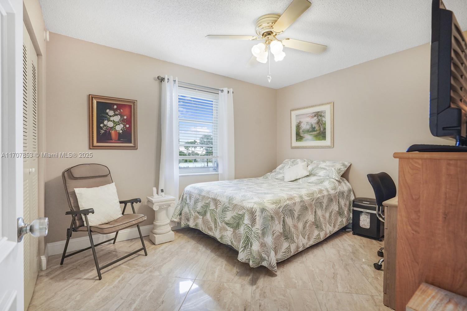 CYPRESS BEND CONDOMINIUM - Residential