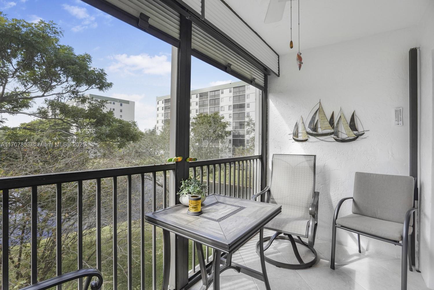 CYPRESS BEND CONDOMINIUM - Residential