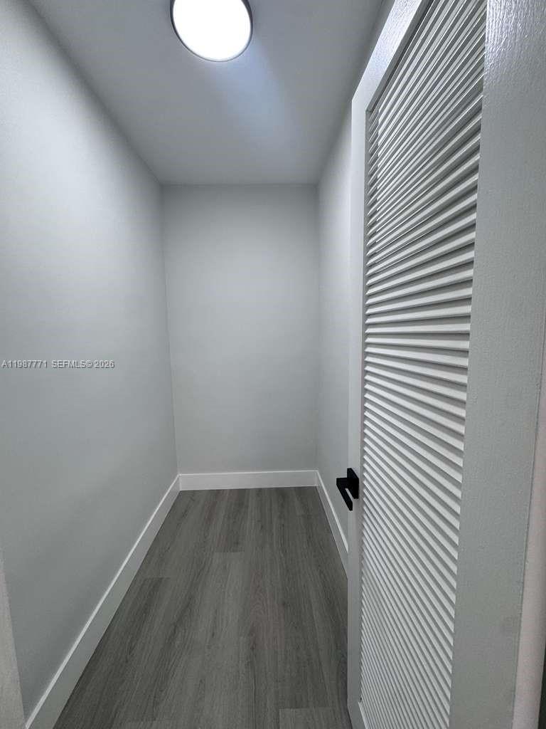 ENVOY APARTMENTS CONDOMIN - Residential Lease