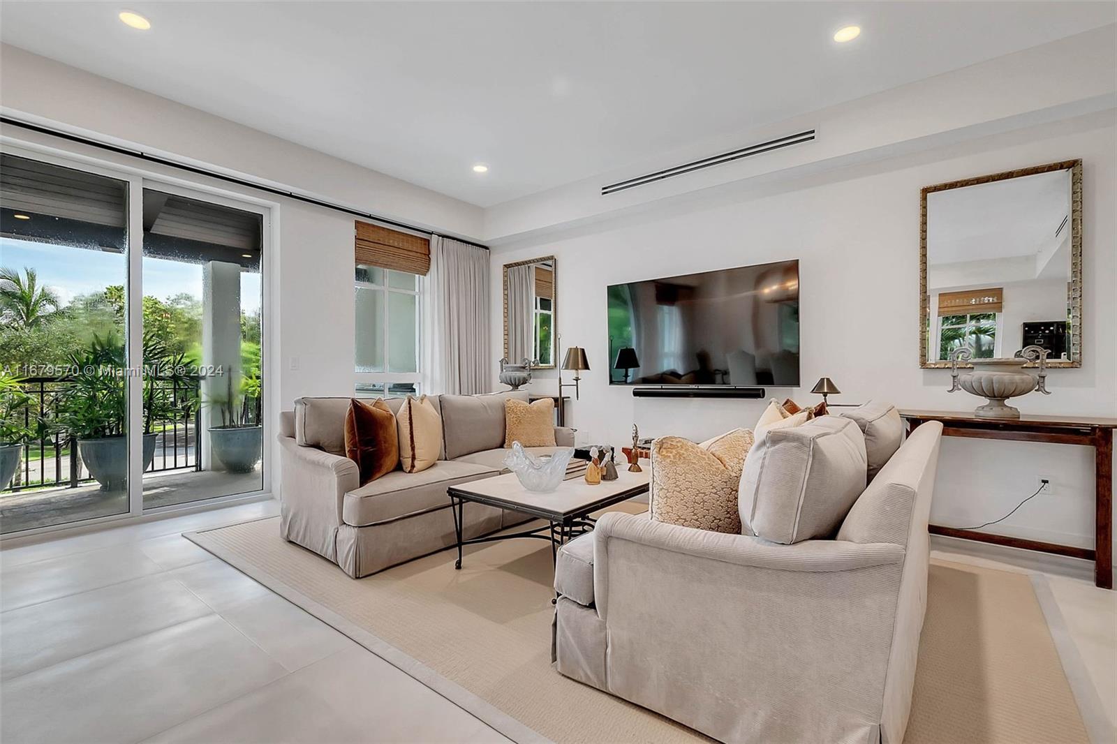 CORAL GABLES COUNTRY CLUB - Residential