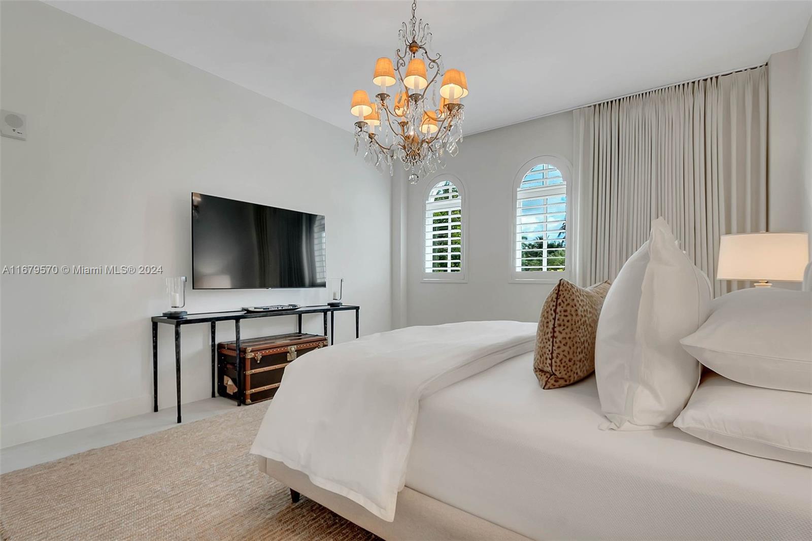 CORAL GABLES COUNTRY CLUB - Residential