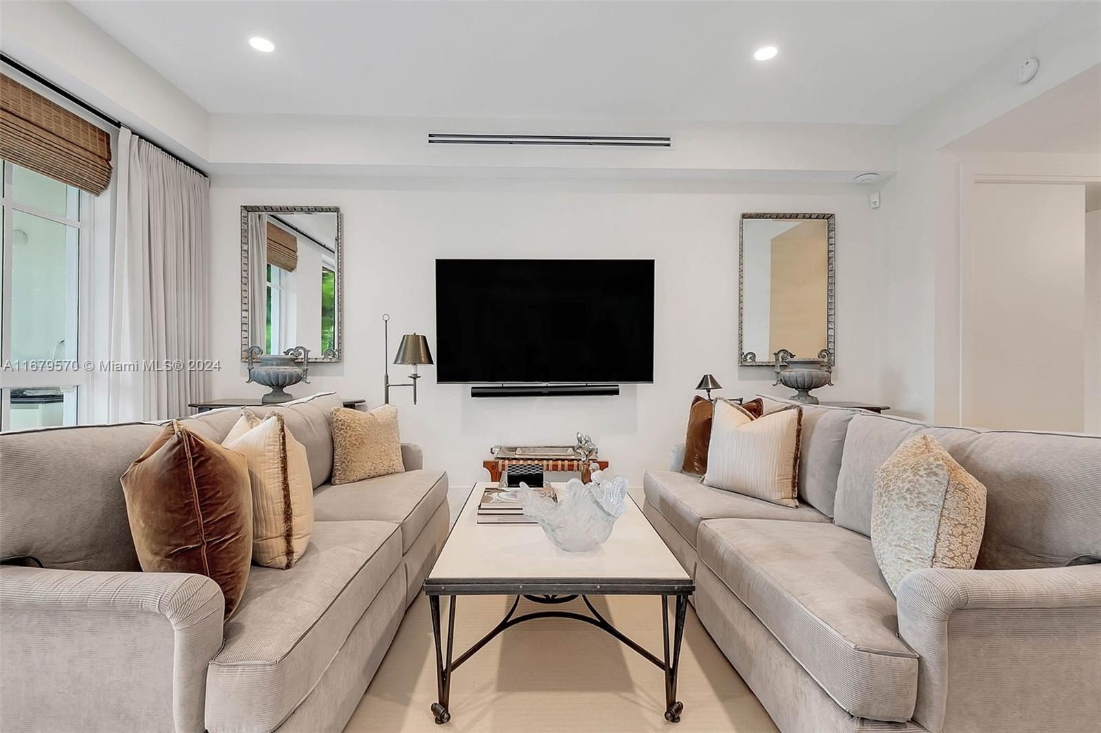 CORAL GABLES COUNTRY CLUB - Residential