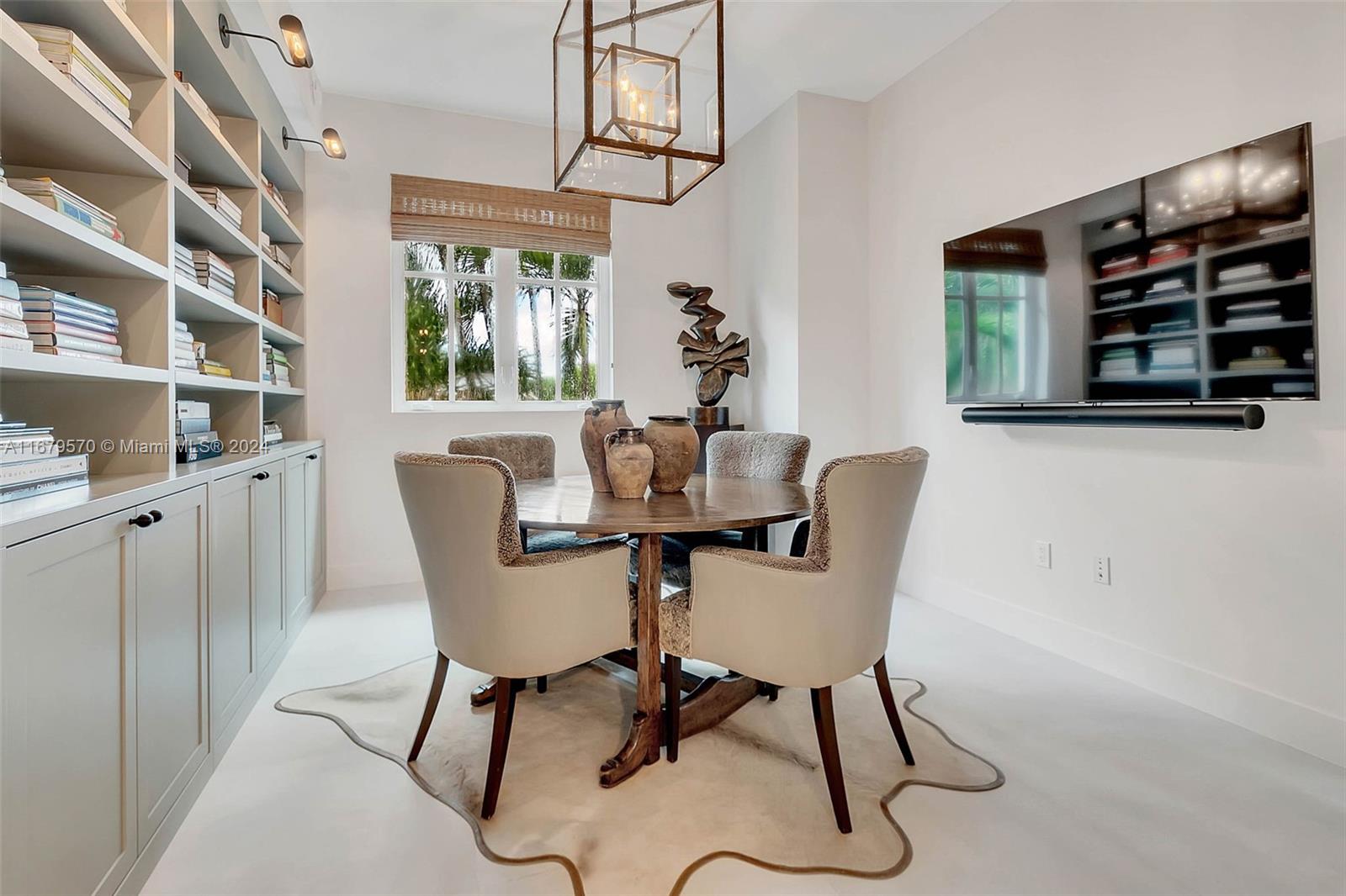 CORAL GABLES COUNTRY CLUB - Residential