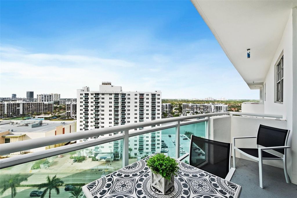 Photo of 3001 S Ocean Dr #1639, Hollywood, FL 33019 (MLS # A11743756)
