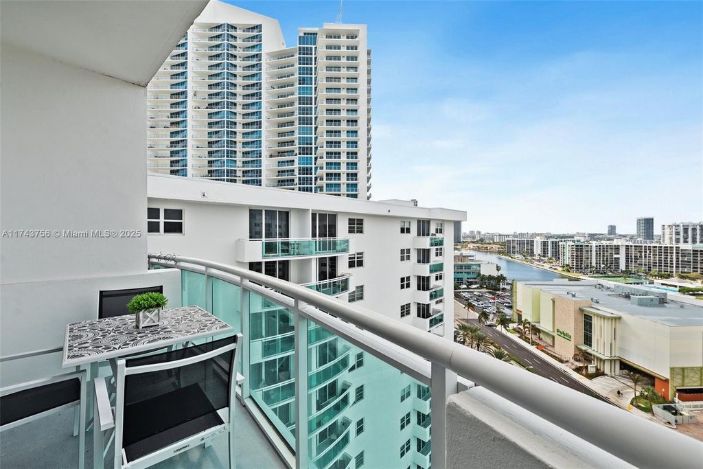 Photo of 3001 S Ocean Dr #1639, Hollywood, FL 33019 (MLS # A11743756)