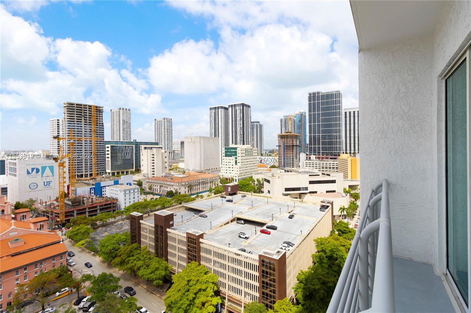THE LOFT DOWNTOWN II COND - Residential