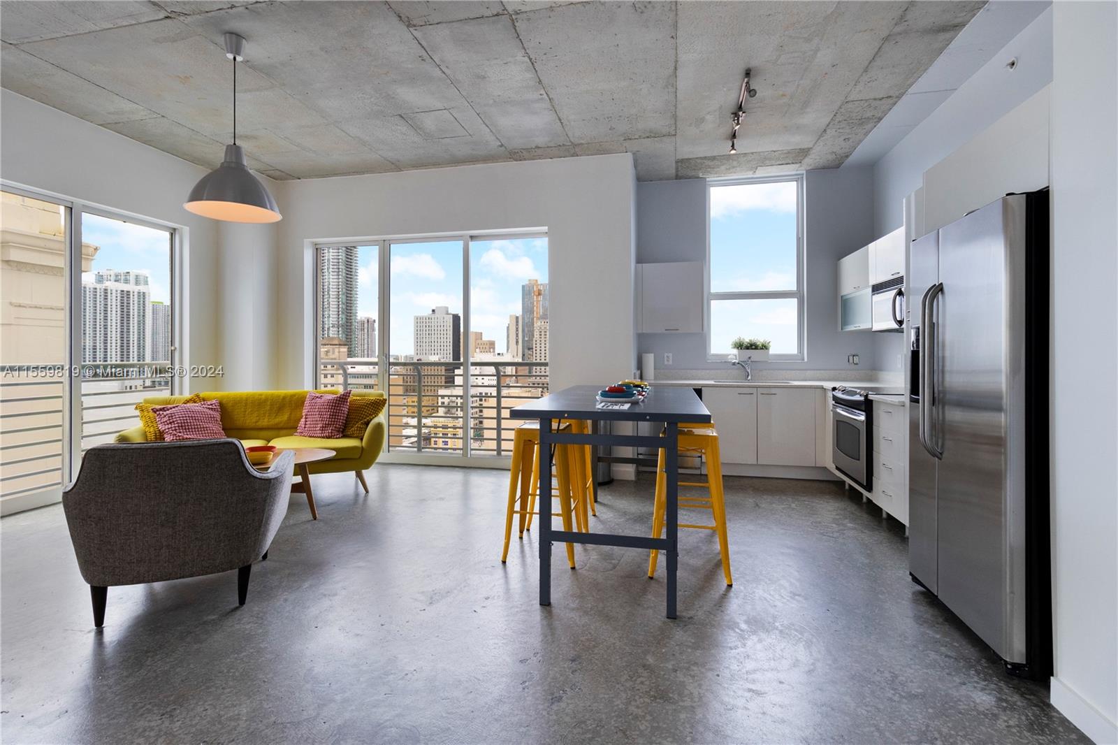 THE LOFT DOWNTOWN II COND - Residential