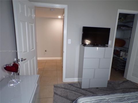 Tiny photo for 3010 Marcos Dr #R314, Aventura, FL 33160 (MLS # A12027729)
