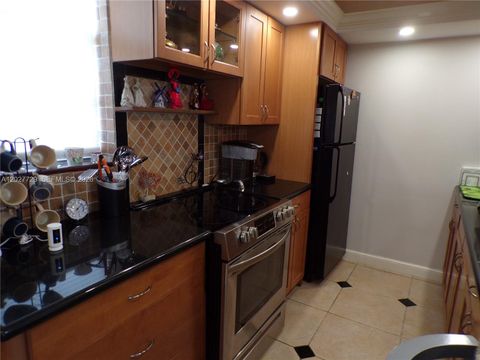 Tiny photo for 3010 Marcos Dr #R314, Aventura, FL 33160 (MLS # A12027729)
