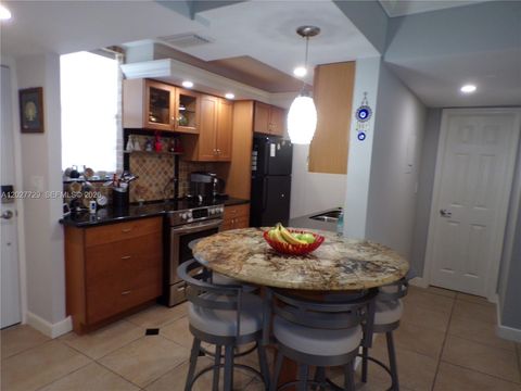 Tiny photo for 3010 Marcos Dr #R314, Aventura, FL 33160 (MLS # A12027729)