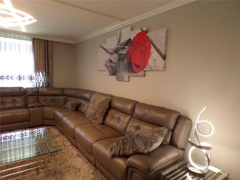 Tiny photo for 3010 Marcos Dr #R314, Aventura, FL 33160 (MLS # A12027729)