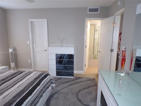 Tiny photo for 3010 Marcos Dr #R314, Aventura, FL 33160 (MLS # A12027729)