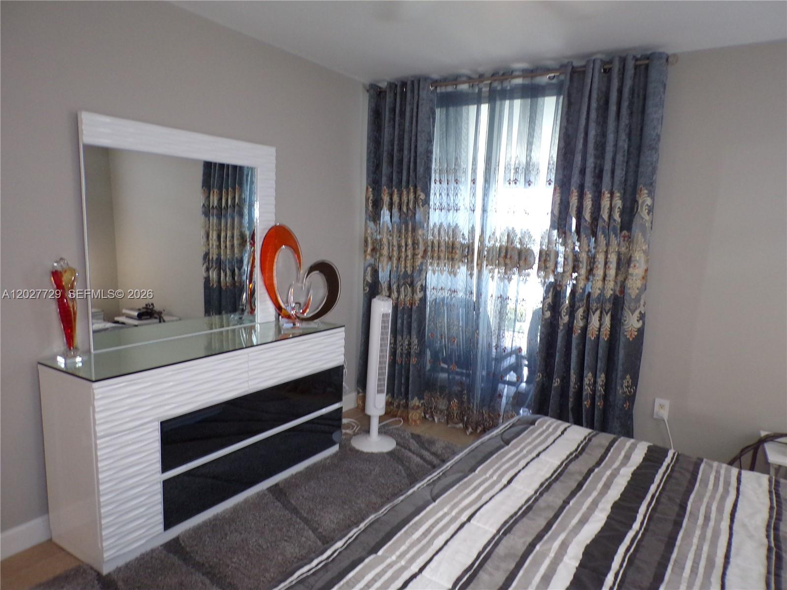 POINT EAST SEC 4 CONDO - Residential