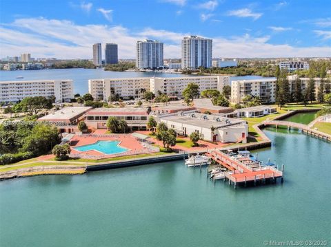 Tiny photo for 3010 Marcos Dr #R314, Aventura, FL 33160 (MLS # A12027729)