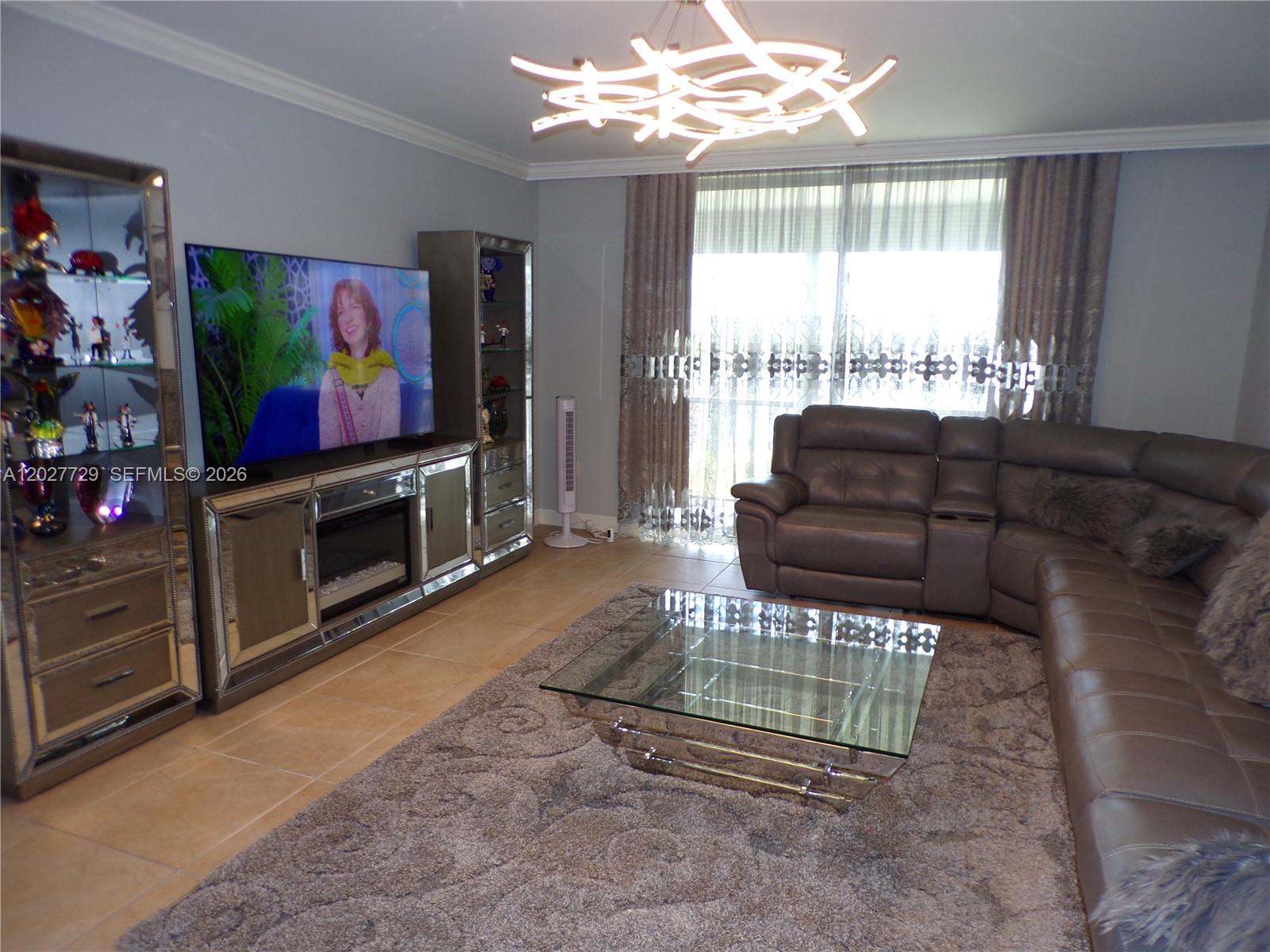 POINT EAST SEC 4 CONDO - Residential