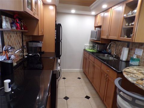 Tiny photo for 3010 Marcos Dr #R314, Aventura, FL 33160 (MLS # A12027729)