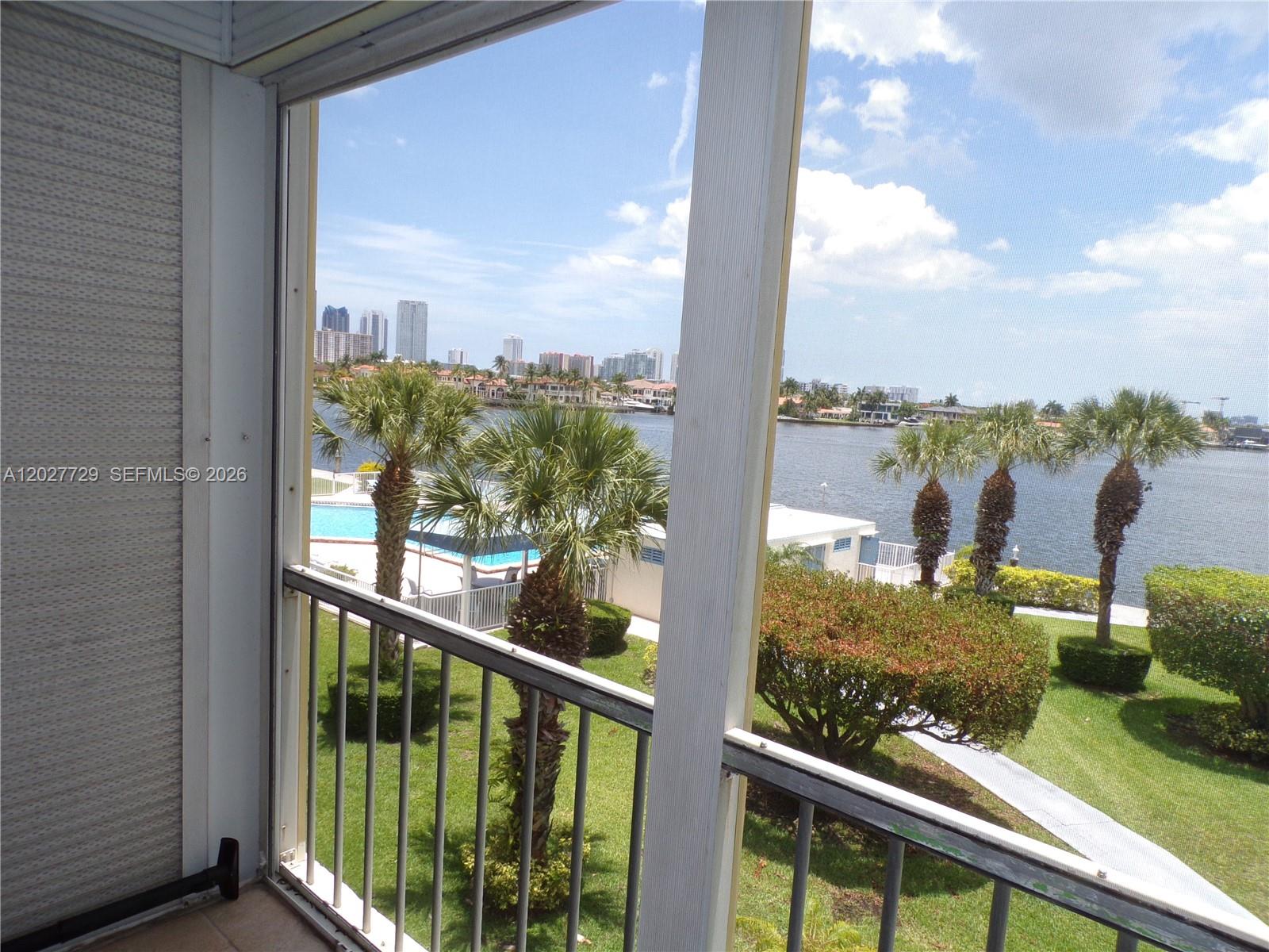 POINT EAST SEC 4 CONDO - Residential