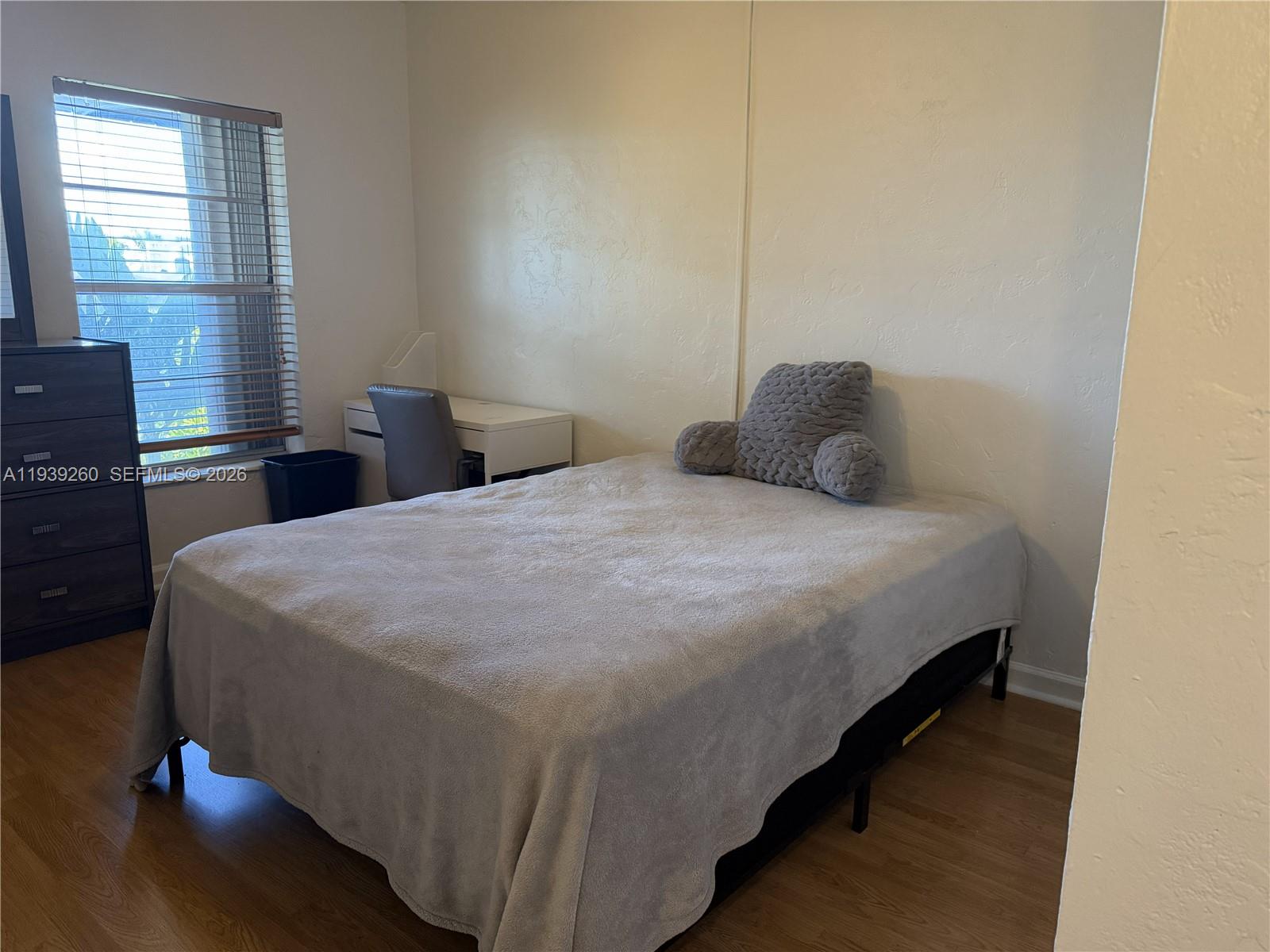 VILLA CAPRI CONDO - Residential