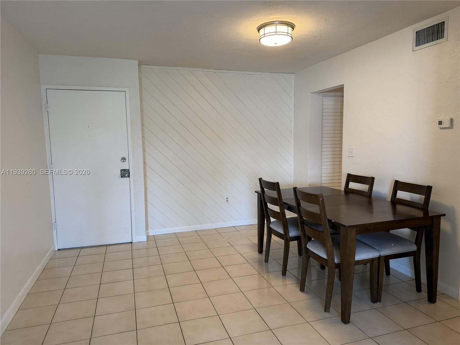 VILLA CAPRI CONDO - Residential