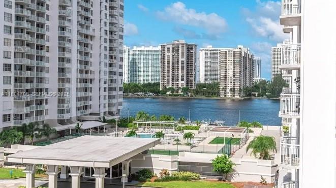 DEL PRADO MARINA - Residential