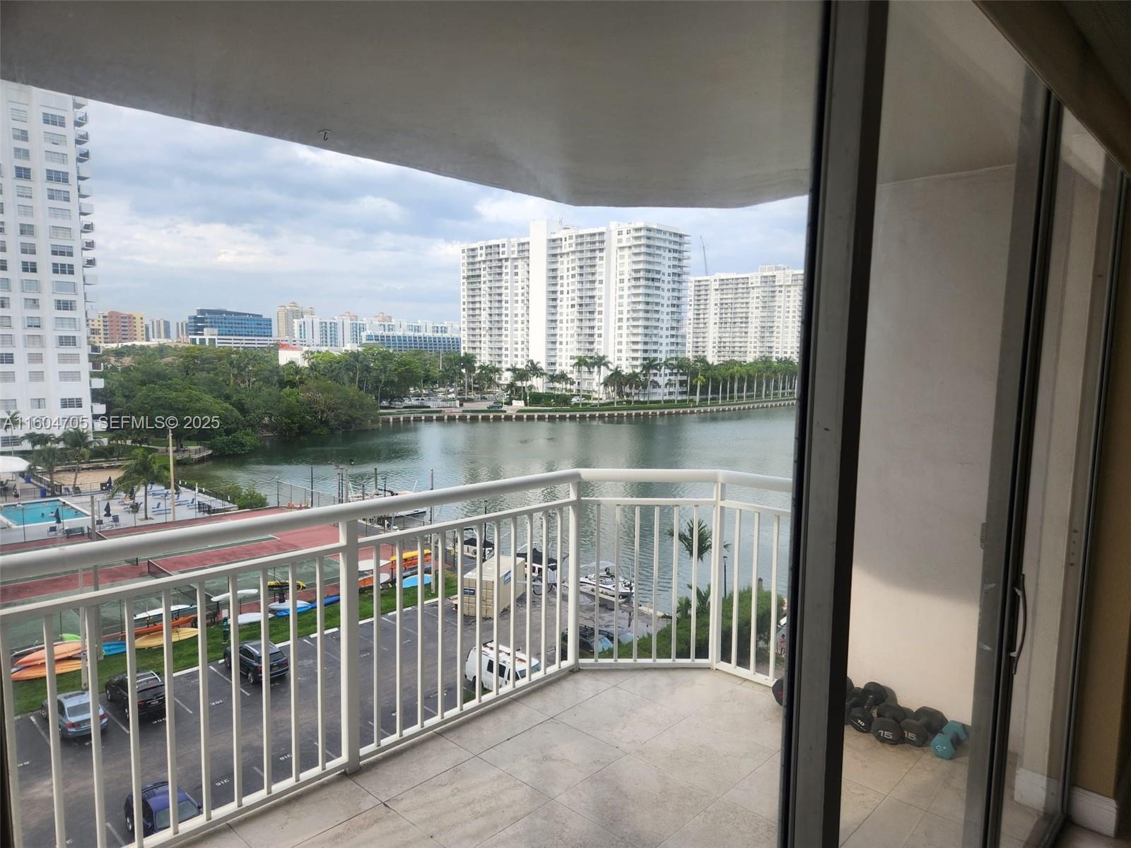 DEL PRADO MARINA - Residential