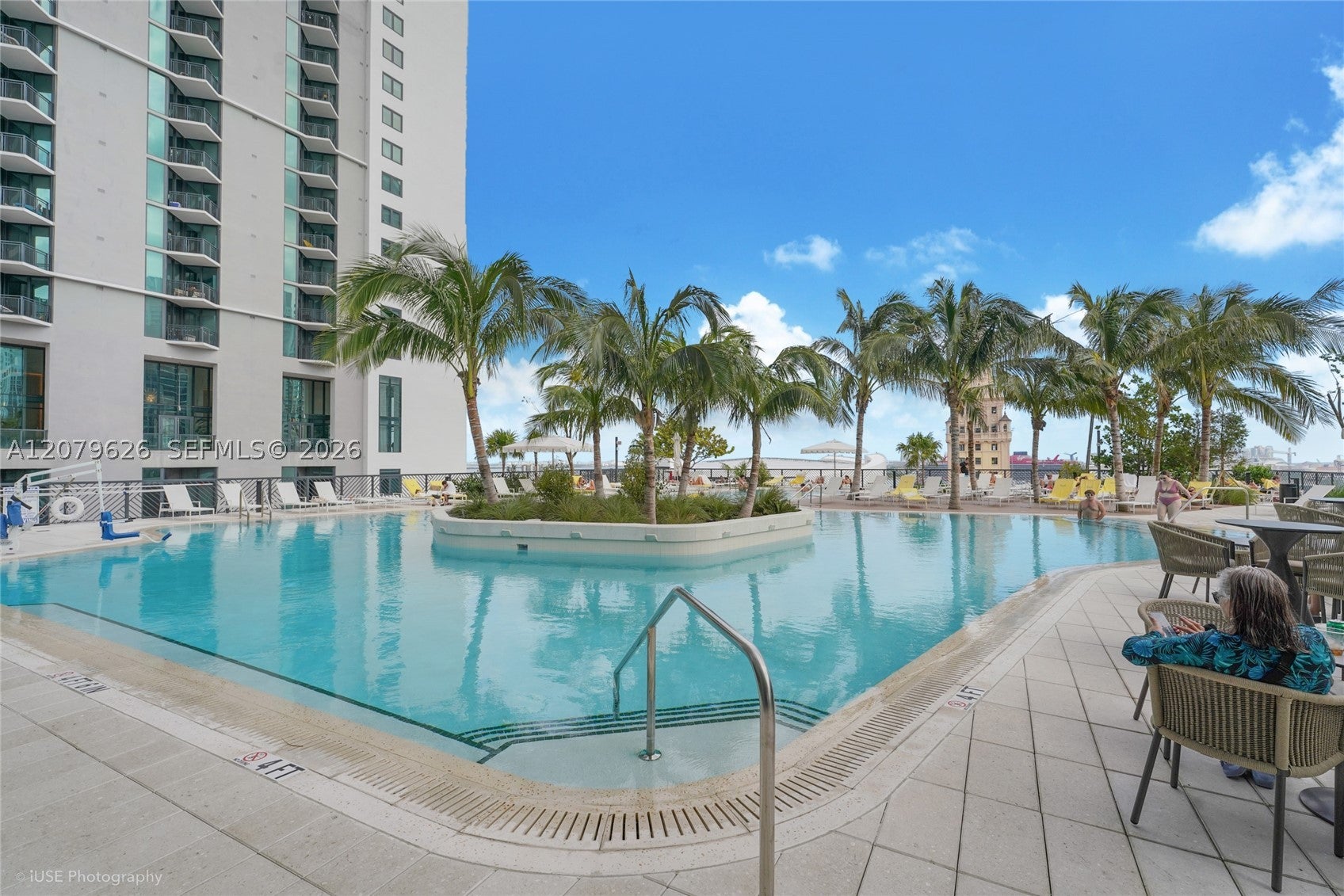 159 NE 6th St 3303, Miami FL 33132