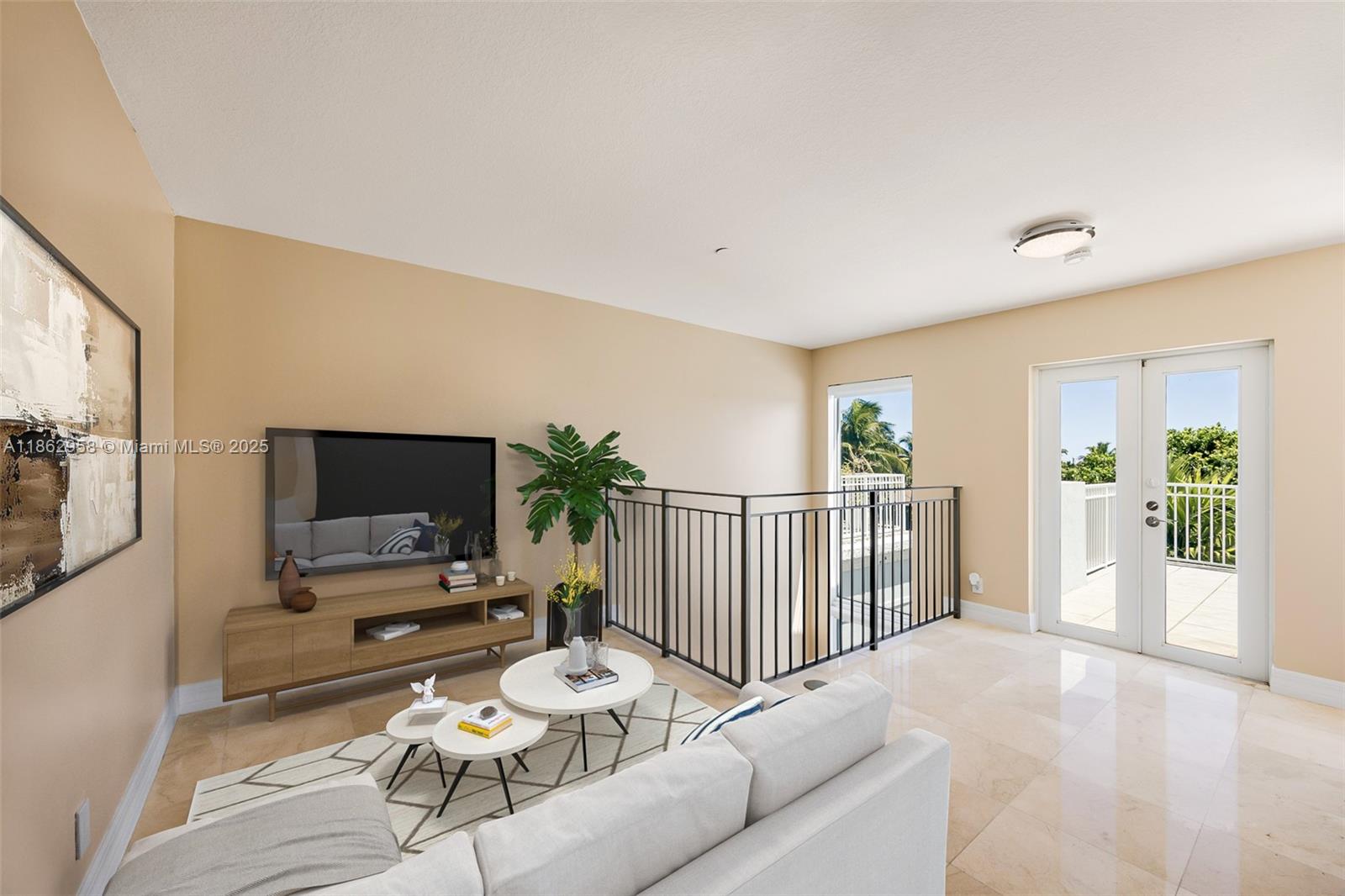 HILLSBORO SHORES - Residential