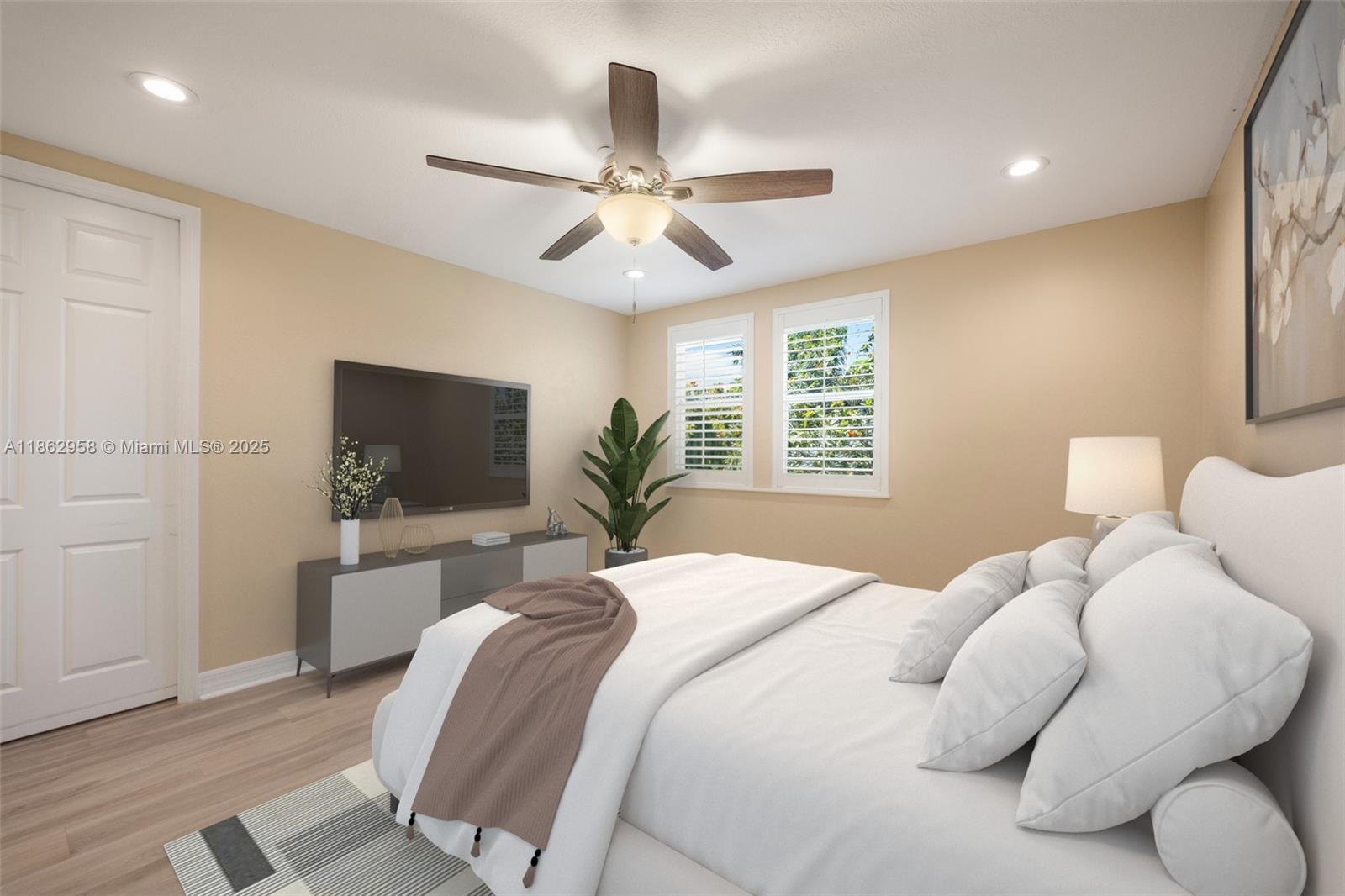 HILLSBORO SHORES - Residential