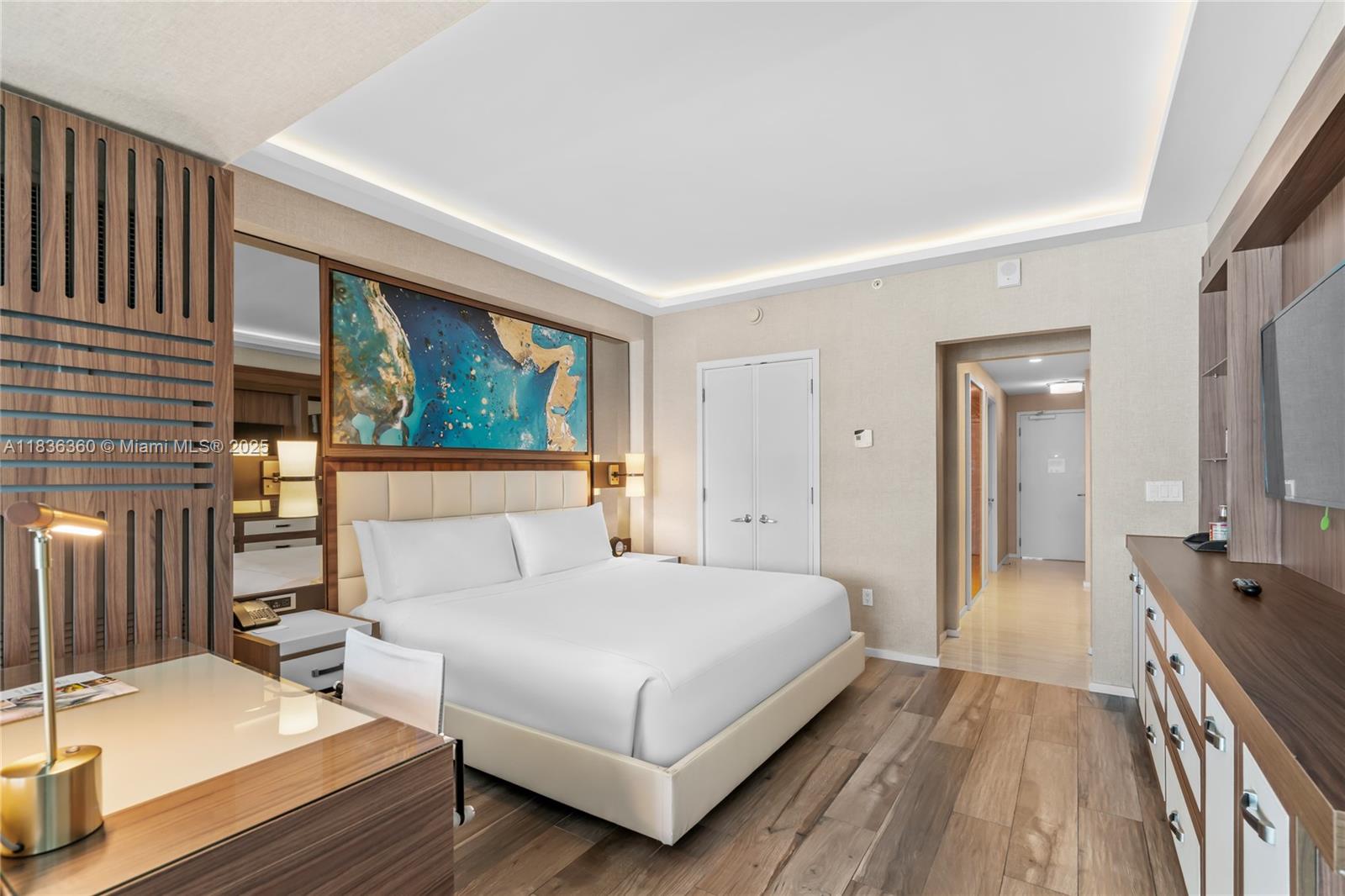 551 FLB CONDOMINIUM RESID - Residential