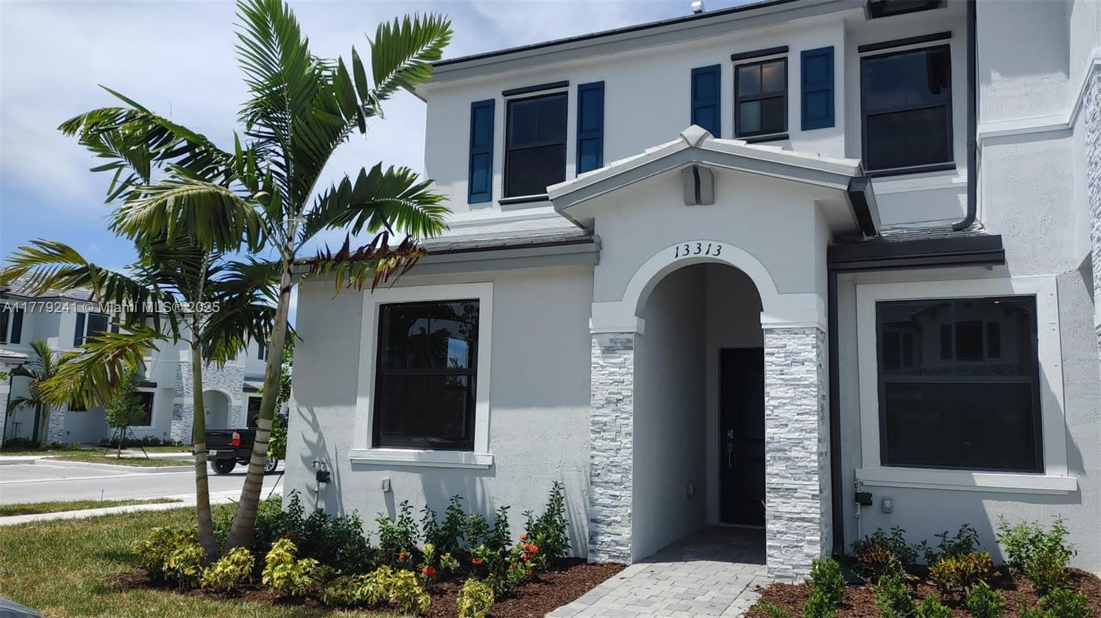 Rental Property at 13313 Sw 286th Ter, Homestead, Miami-Dade County, Florida - Bedrooms: 3 
Bathrooms: 3  - $2,600 MO.