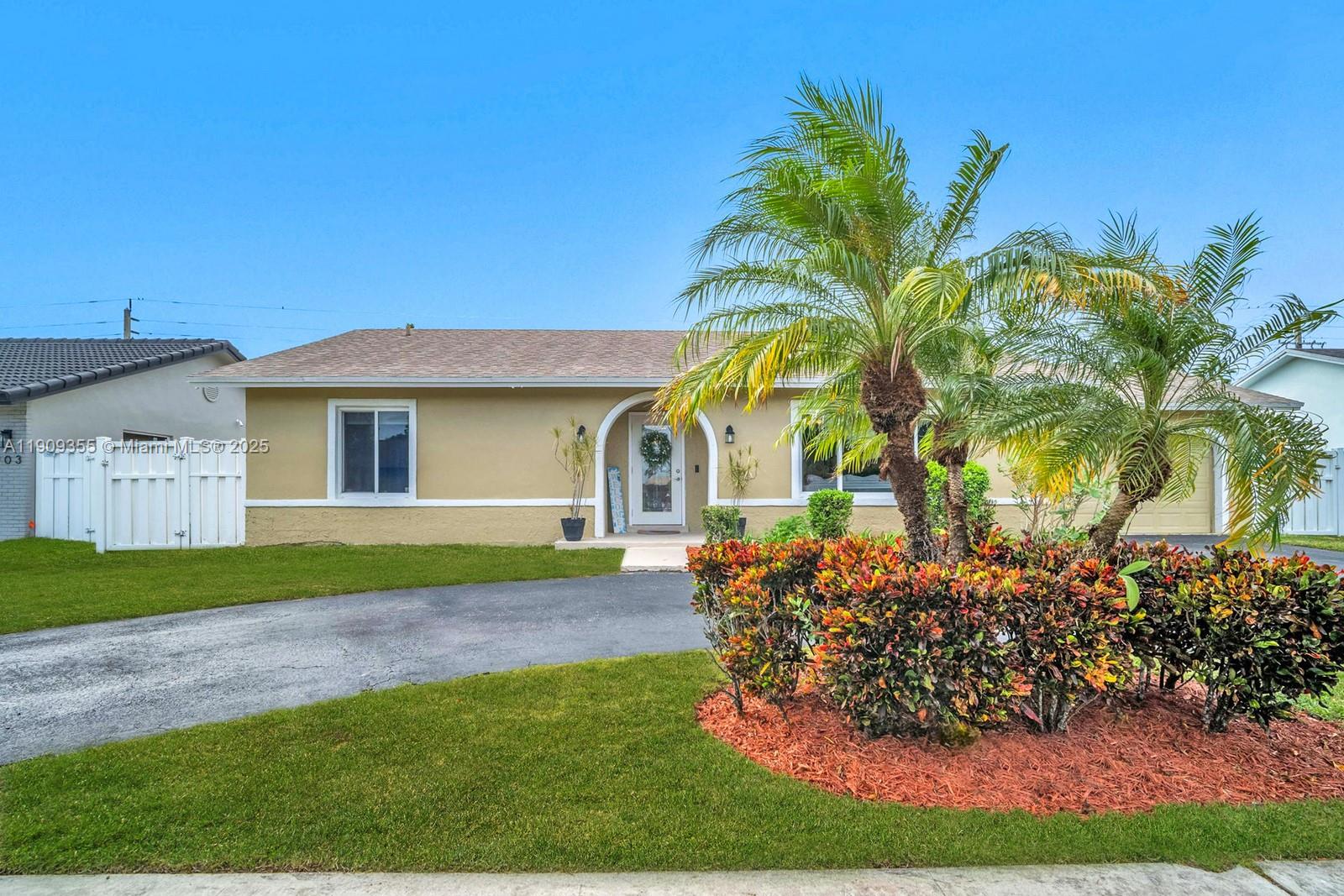 NEW ORLEANS LAKESITES - Residential