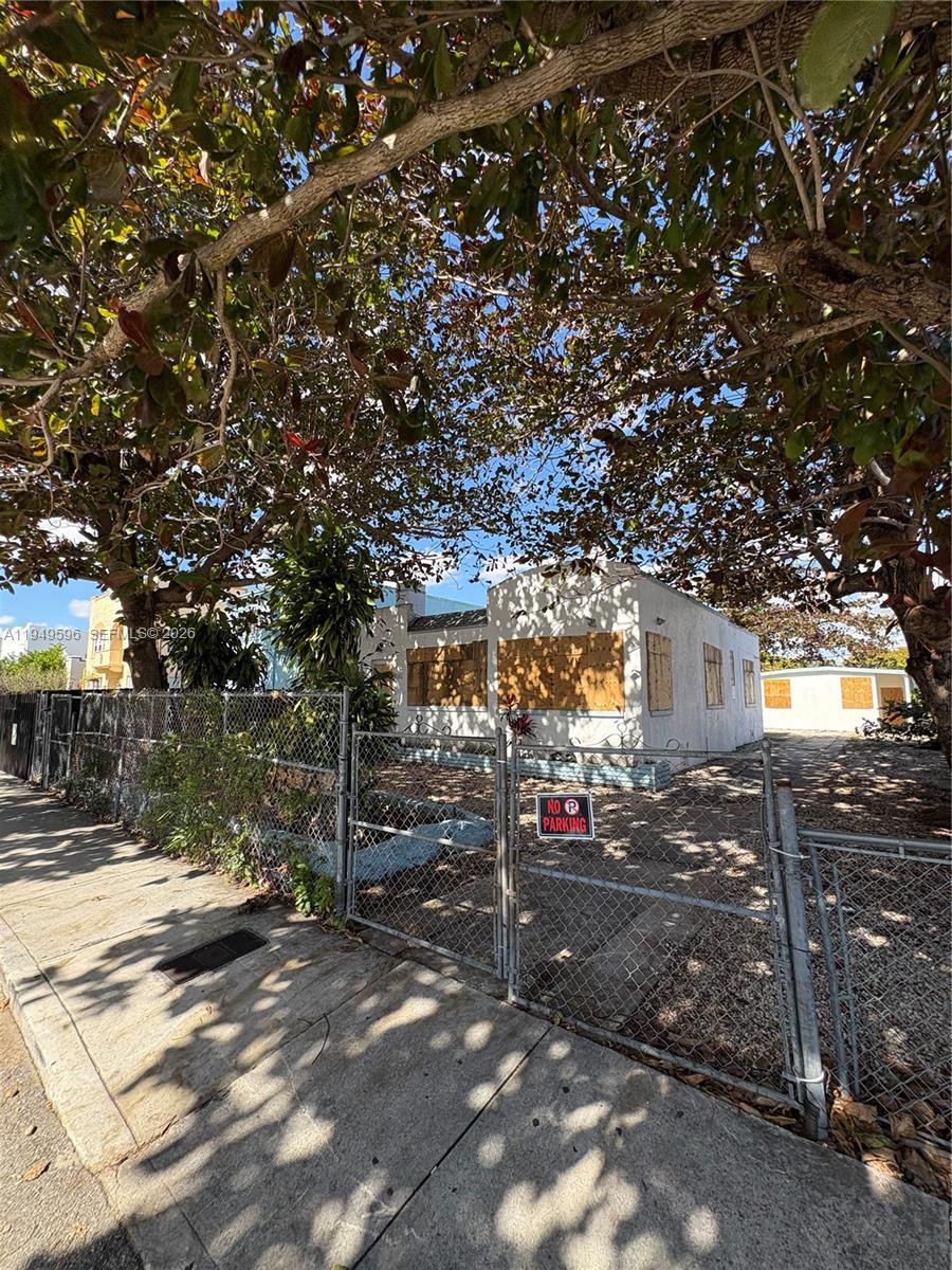 BRYAN PARK - Residential Income