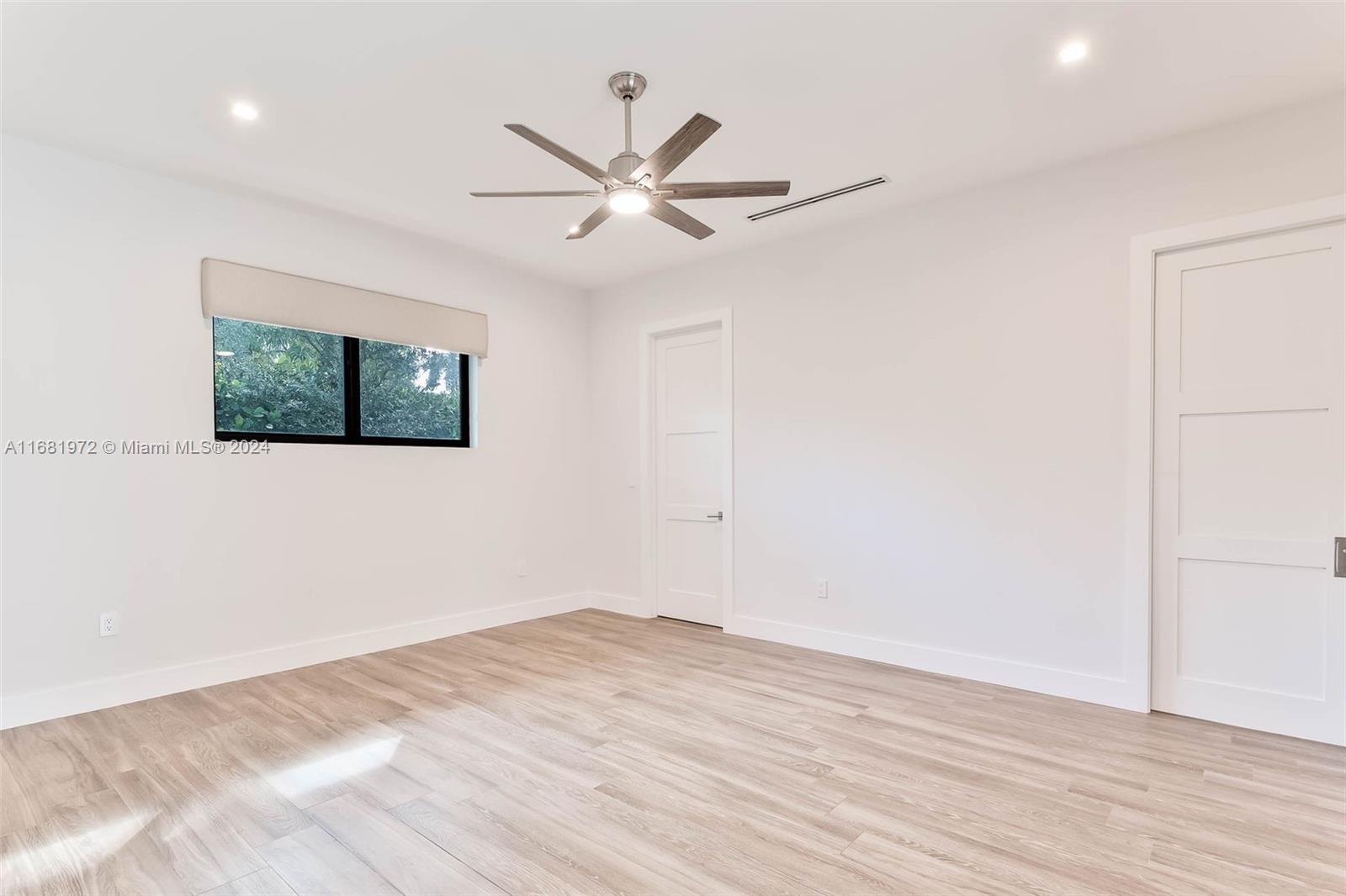PINEVISTA ESTS - Residential