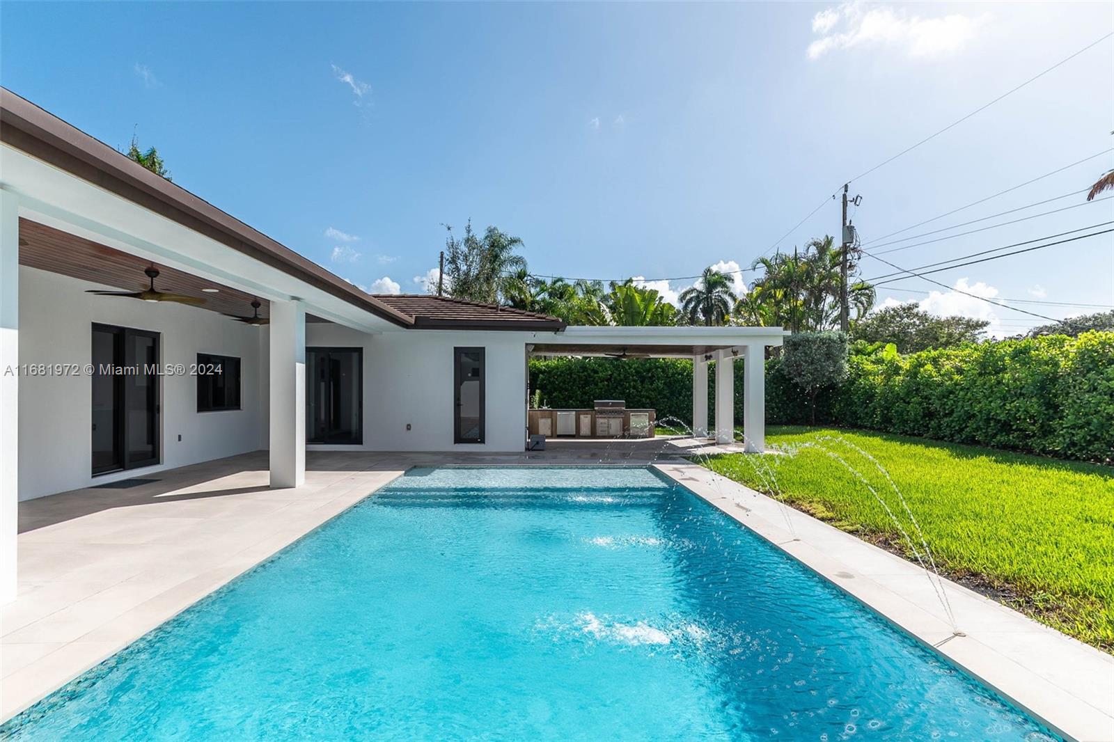 PINEVISTA ESTS - Residential