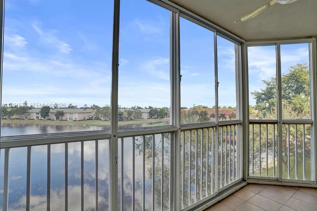 SOUTHAMPTON CONDOMINIUM I - Residential