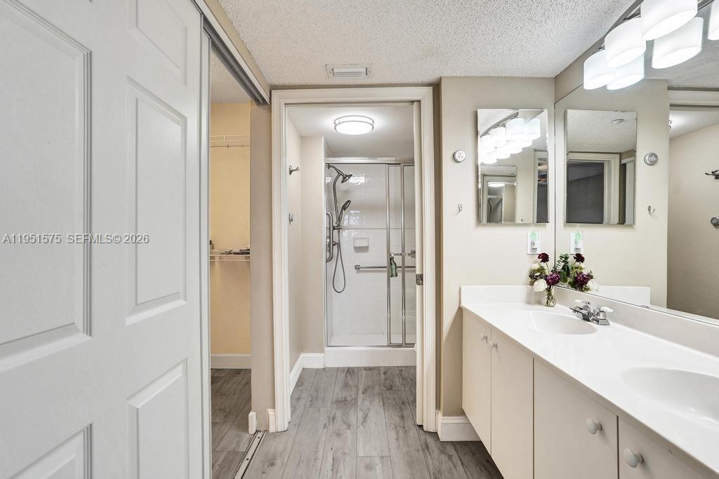 SOUTHAMPTON CONDOMINIUM I - Residential