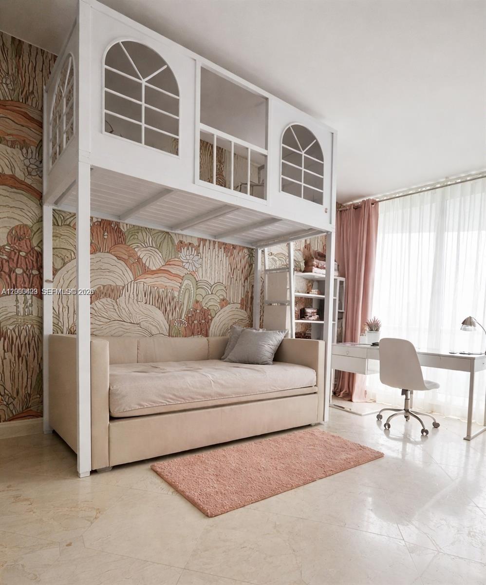 OCEANIA IV CONDO - Residential Lease