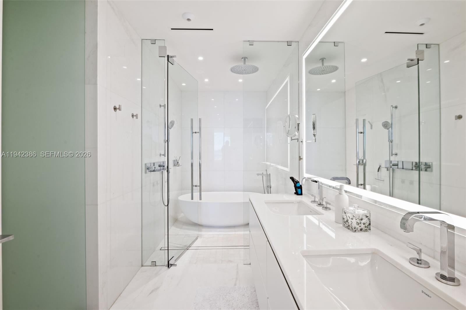 Aston Martin Residences - Residential