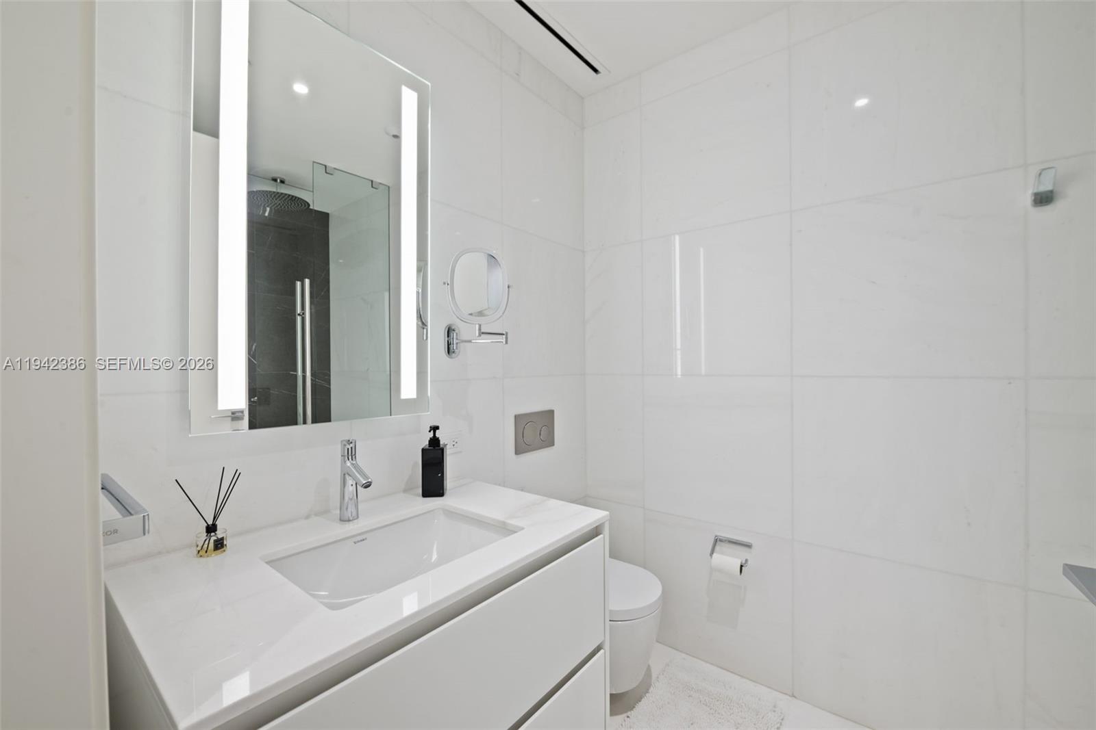 Aston Martin Residences - Residential