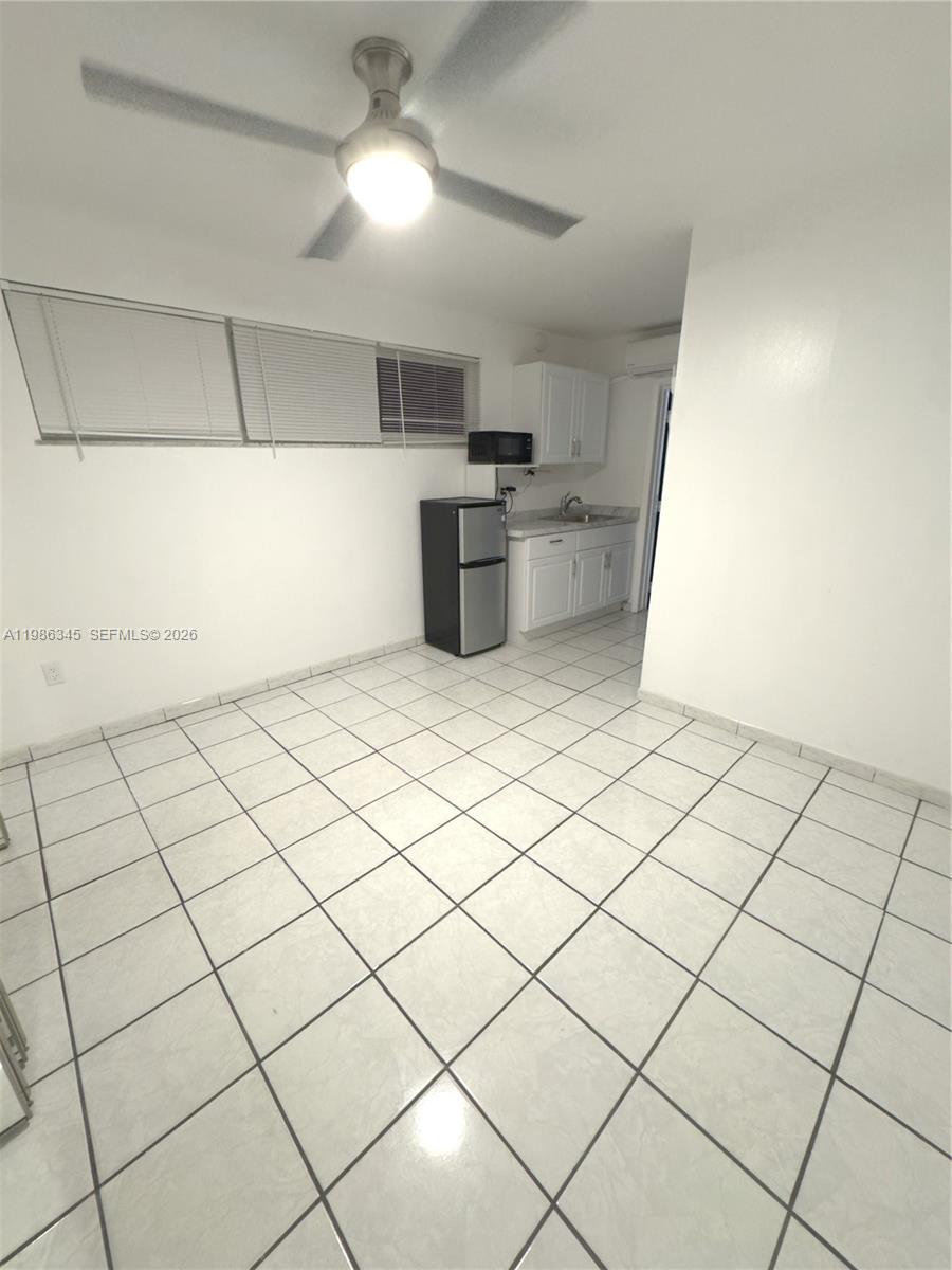 JEWEL ESTS - Residential Lease