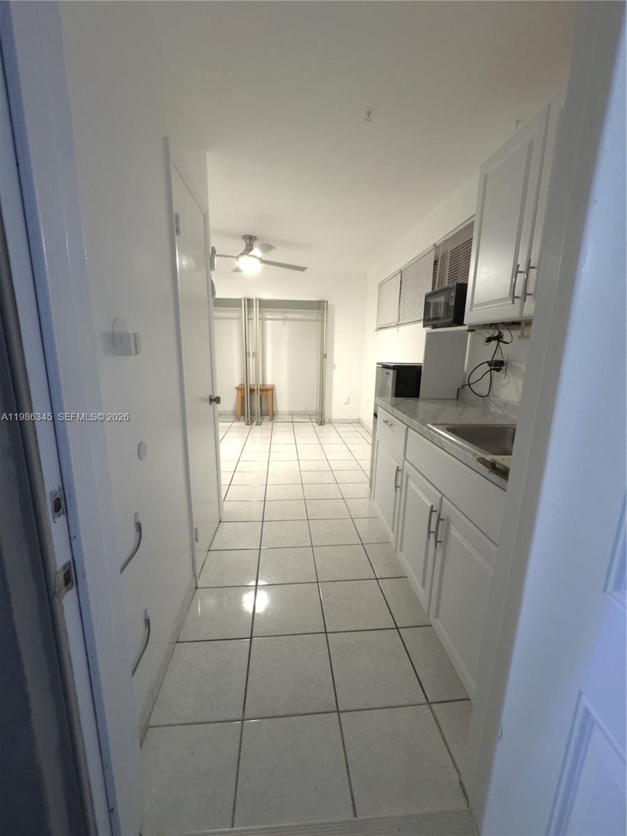 JEWEL ESTS - Residential Lease