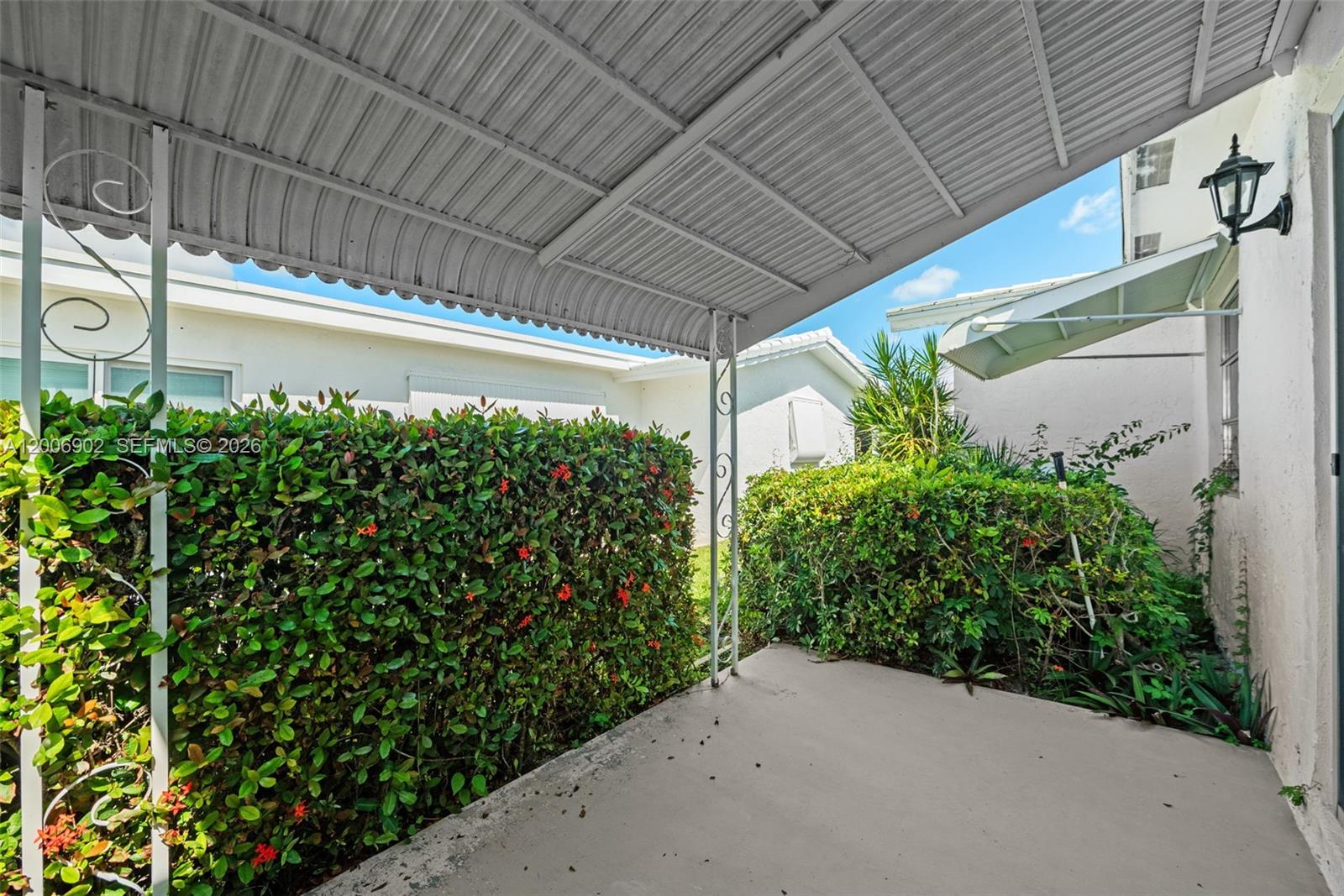 PALM BEACH LEISUREVILLE S - Residential