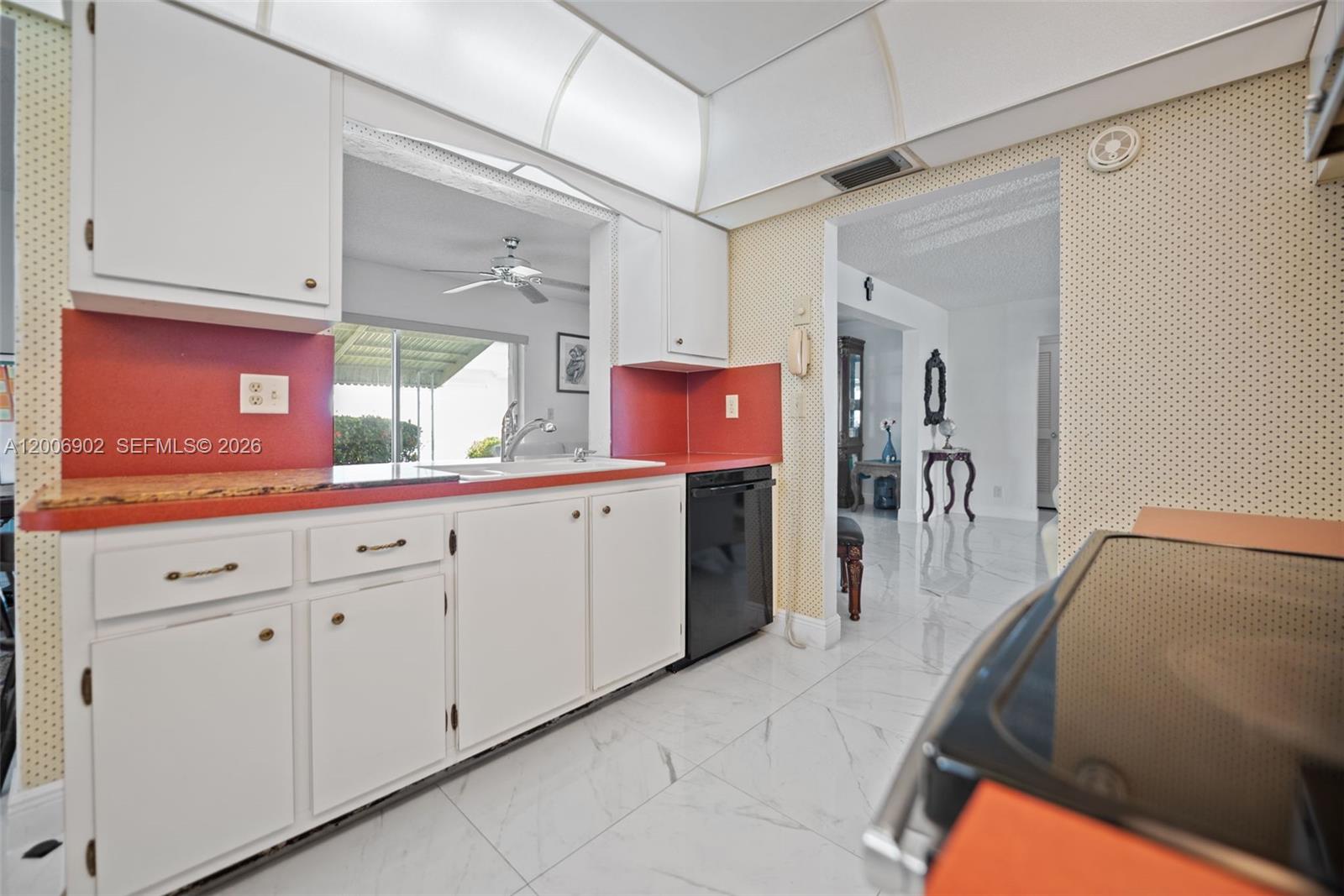 PALM BEACH LEISUREVILLE S - Residential