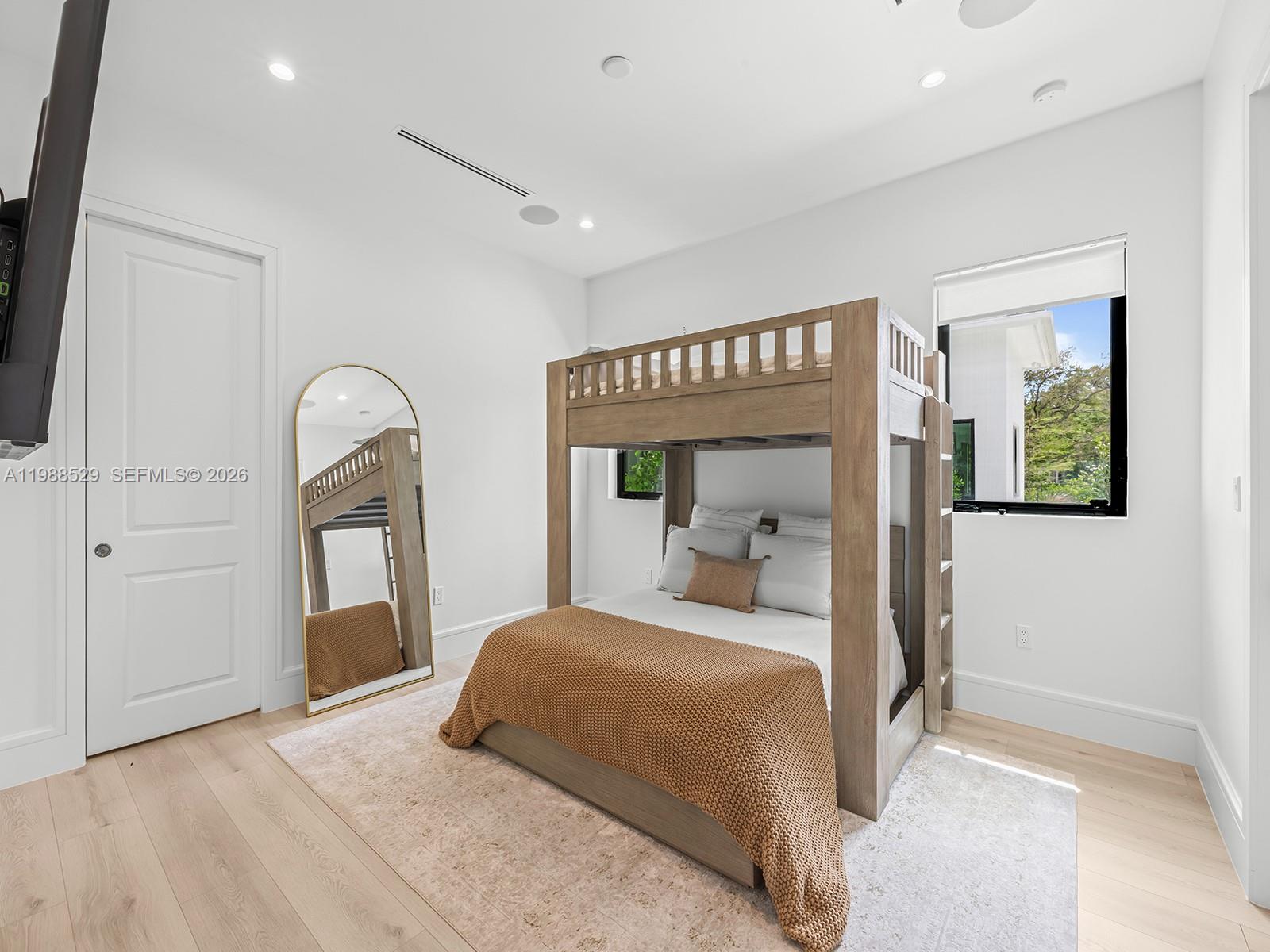 FARMERS ACRES - Residential