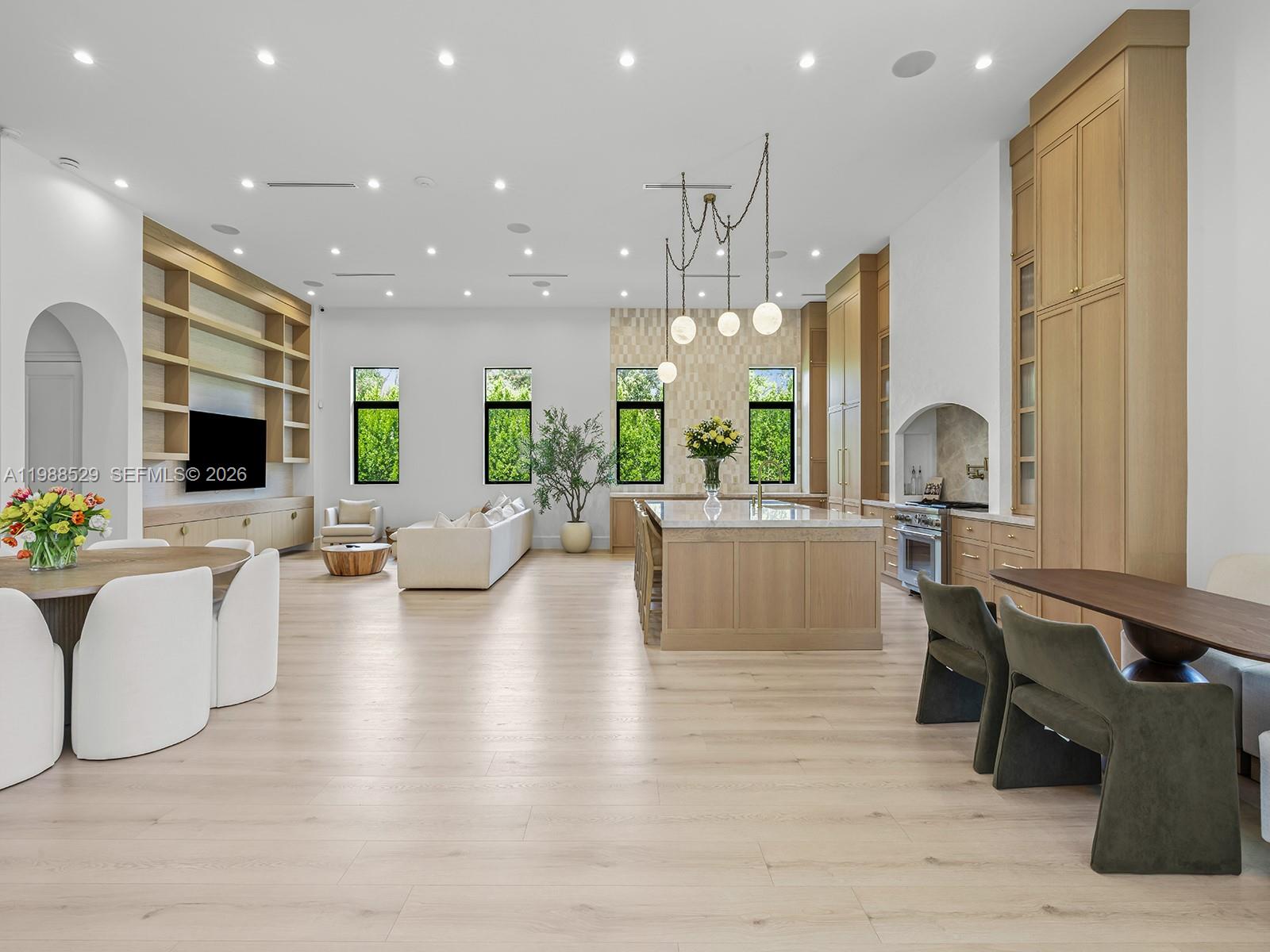 FARMERS ACRES - Residential