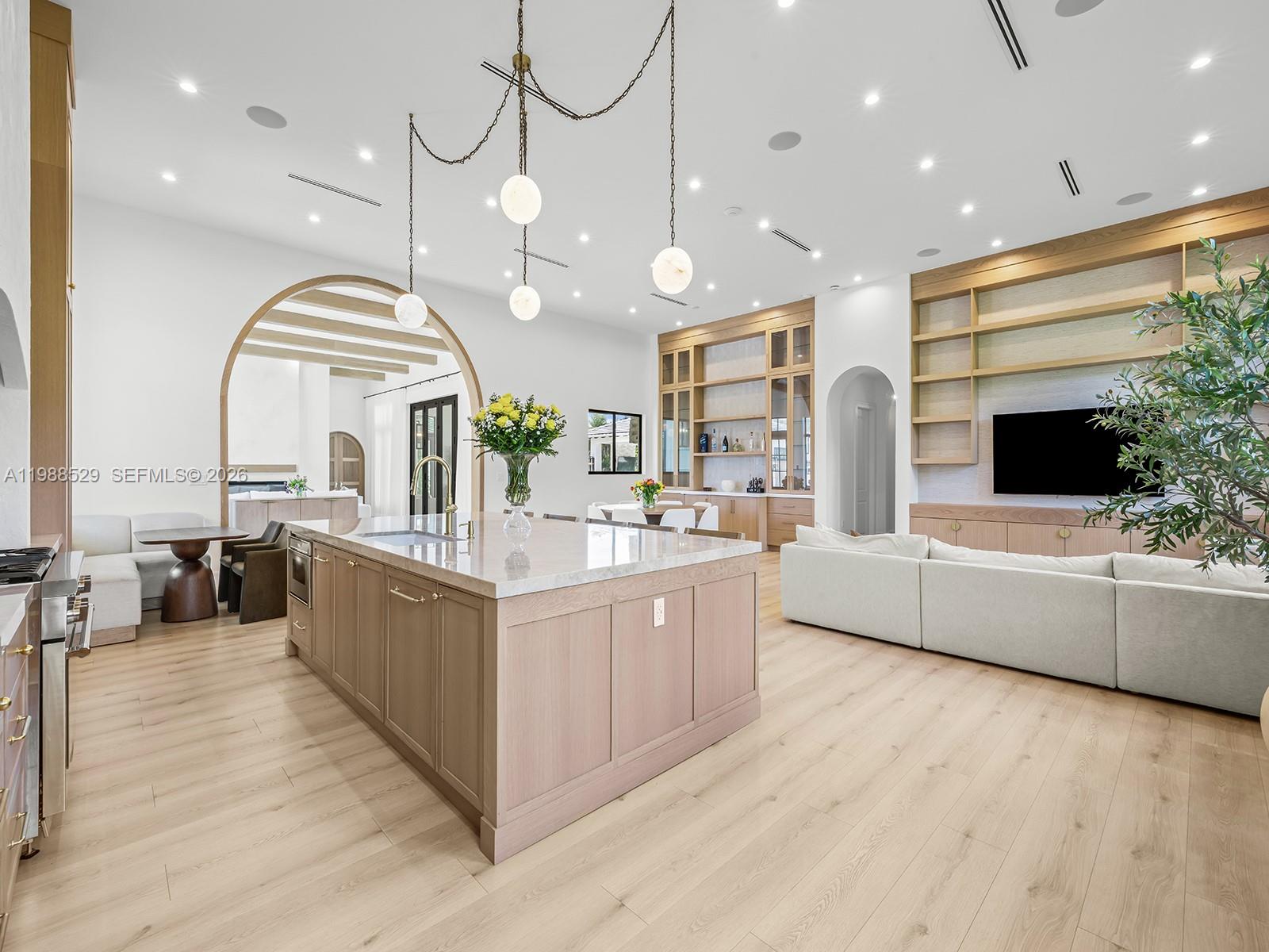 FARMERS ACRES - Residential