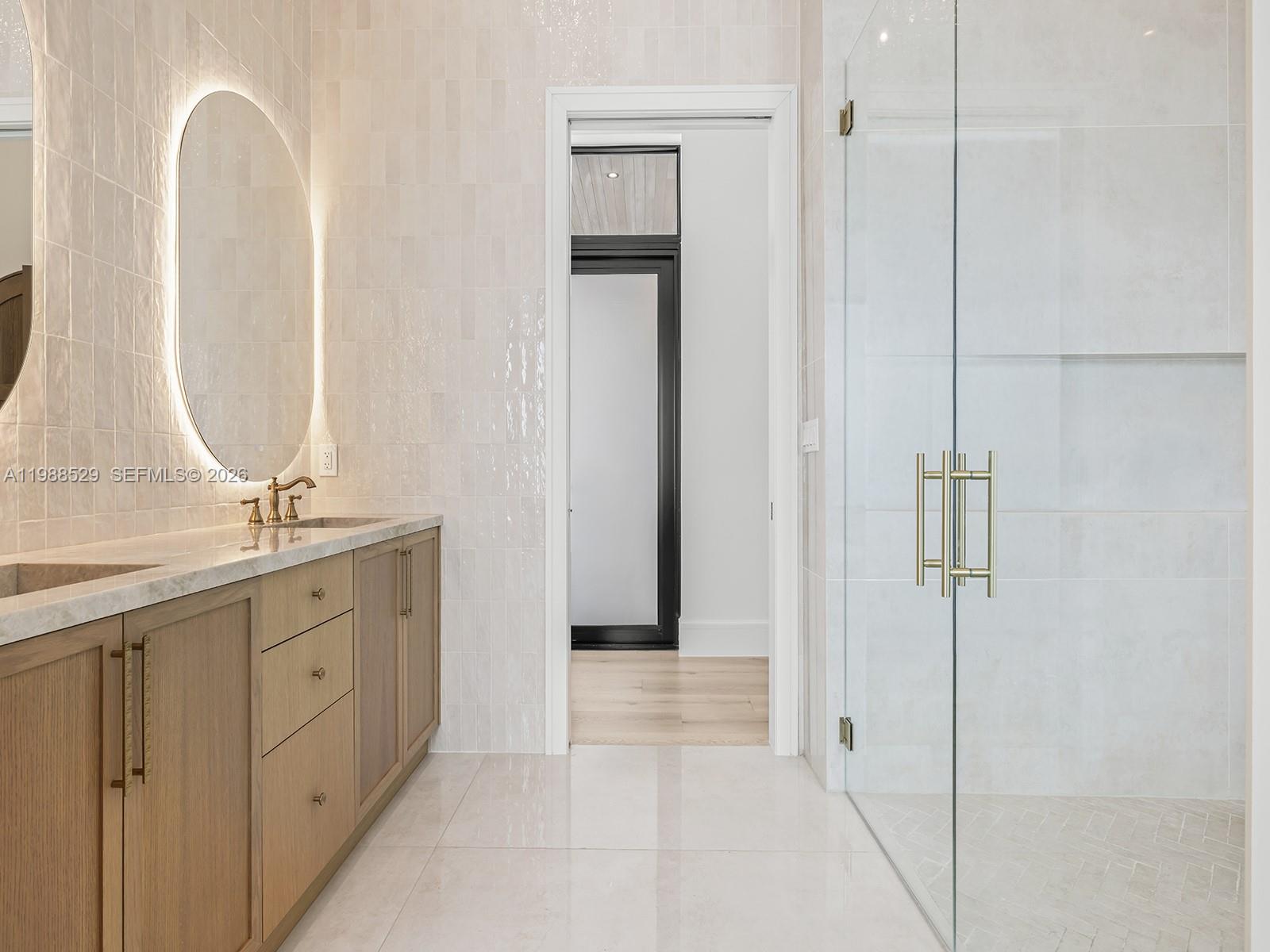 FARMERS ACRES - Residential