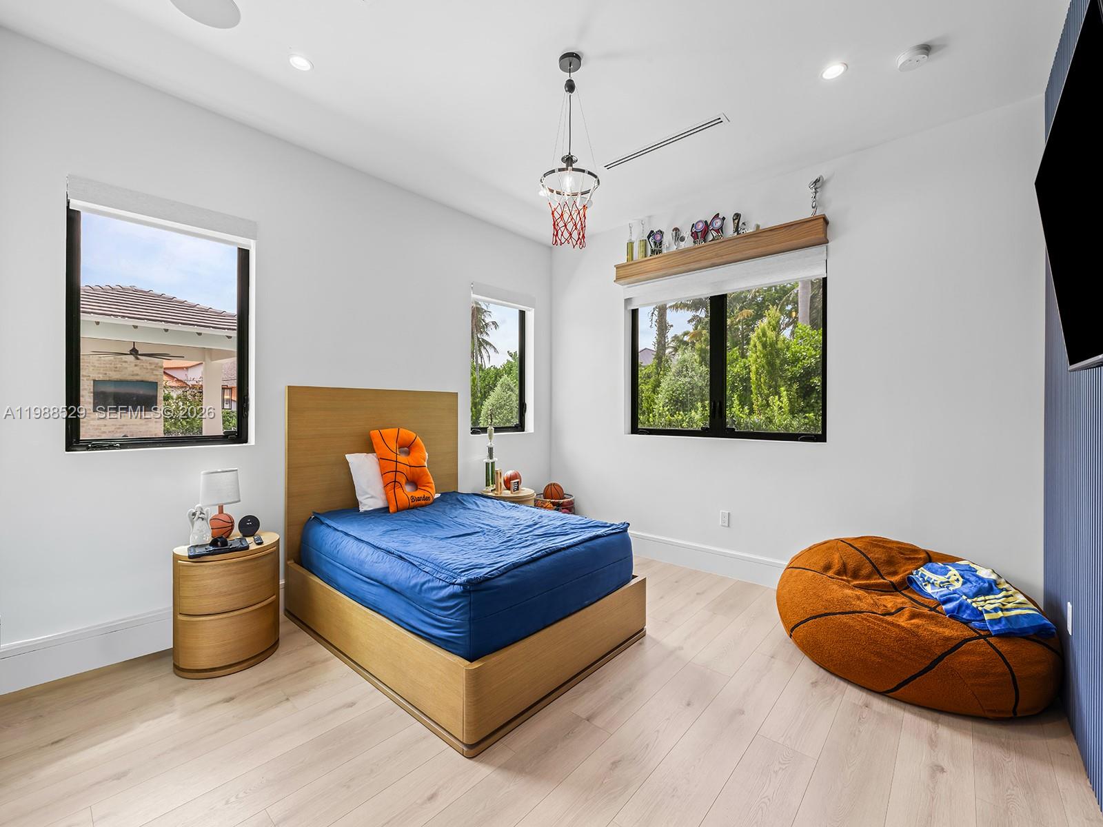 FARMERS ACRES - Residential