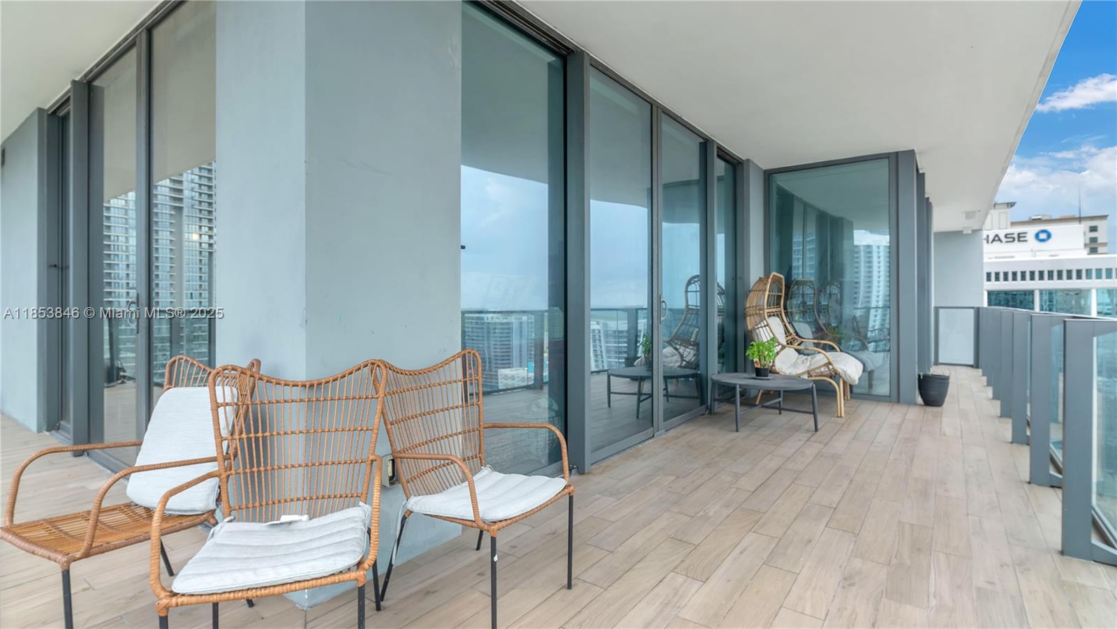 RISE CONDO - Residential Lease