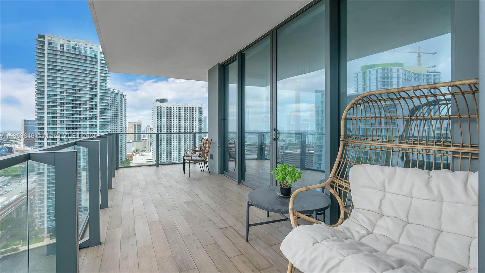 RISE CONDO - Residential Lease